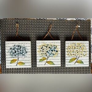 Home Interiors wall plaques. Set of three.